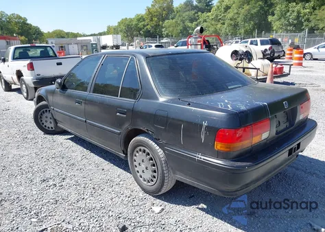 1992 Honda Accord Dx z USA, uszkodzony, nr VIN 1HGCB7643NA160466
